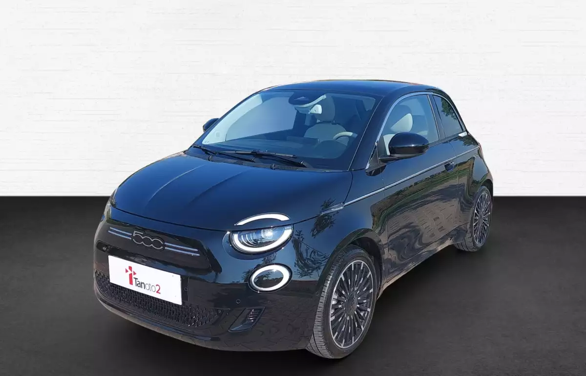 Fiat 500E 42kWh La Prima by Bocelli 3+1 118HP