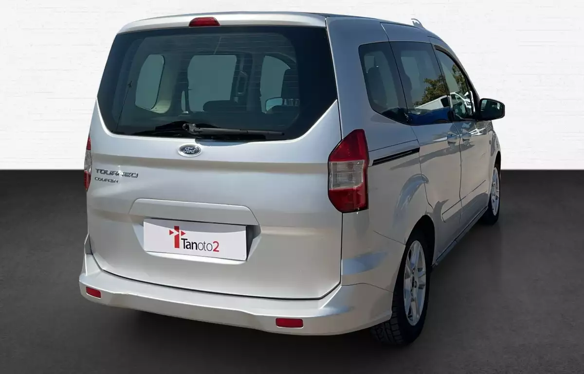 Ford Tourneo Courier 1.5 Tdci Delux 75HP