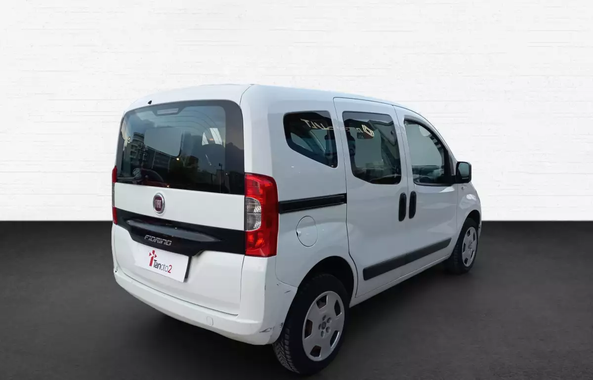 Fiat Fiorino Combi 1.3 Multijet Pop Esp 75HP