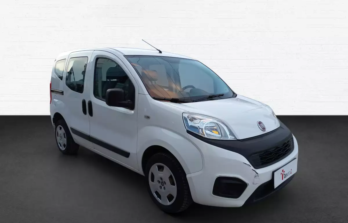 Fiat Fiorino Combi 1.3 Multijet Pop Esp 75HP