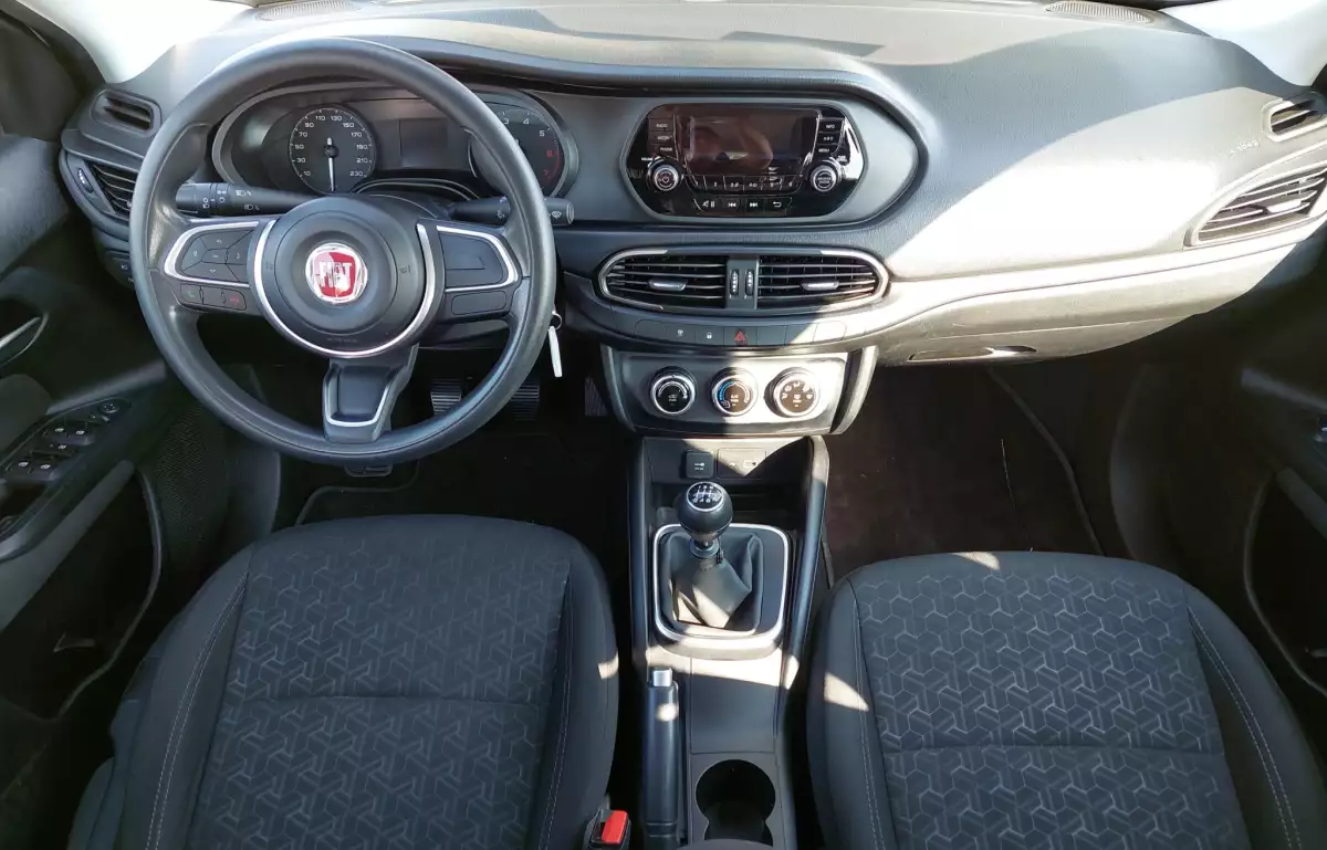 Fiat Egea Cross 1.4 Fire Street 95HP