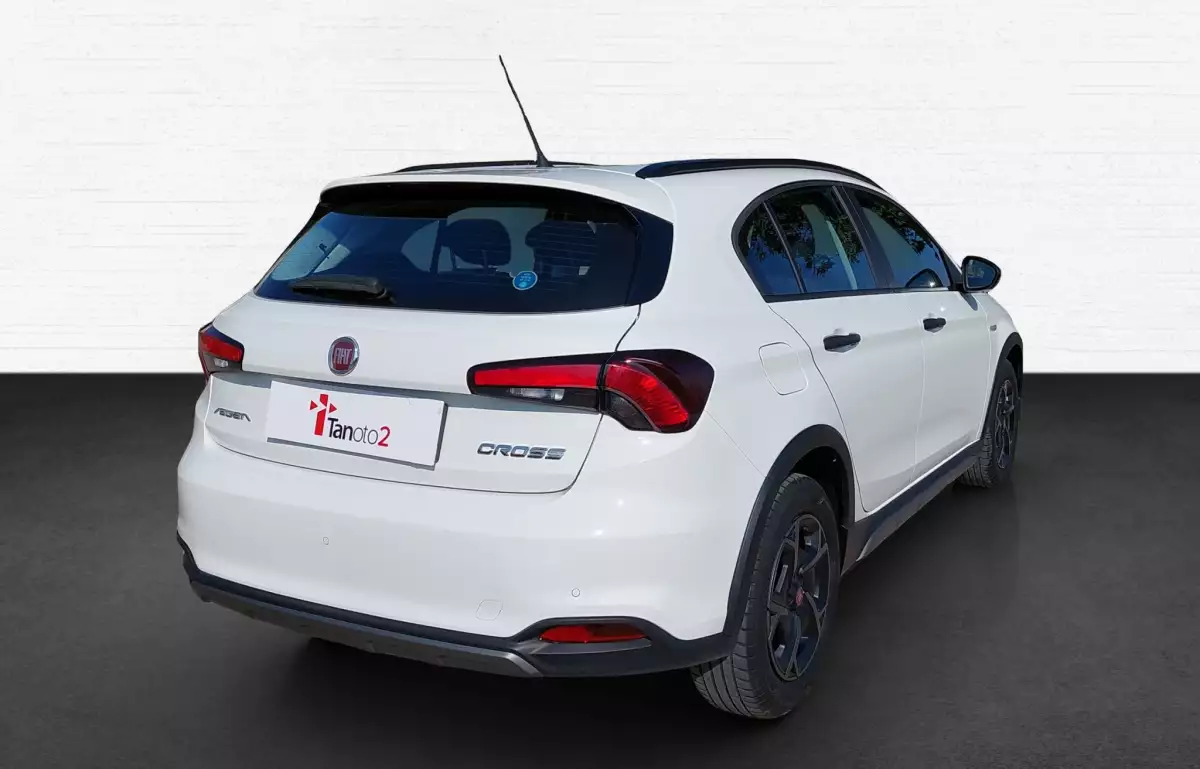 Fiat Egea Cross 1.4 Fire Street 95HP