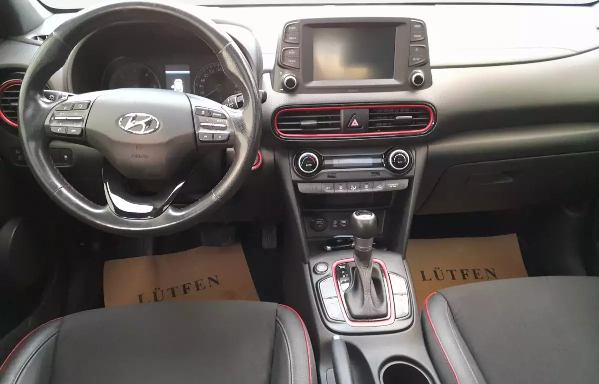 Hyundai Kona 1.6 Crdi Elite Smart Kirmizi Srf Dct 136HP