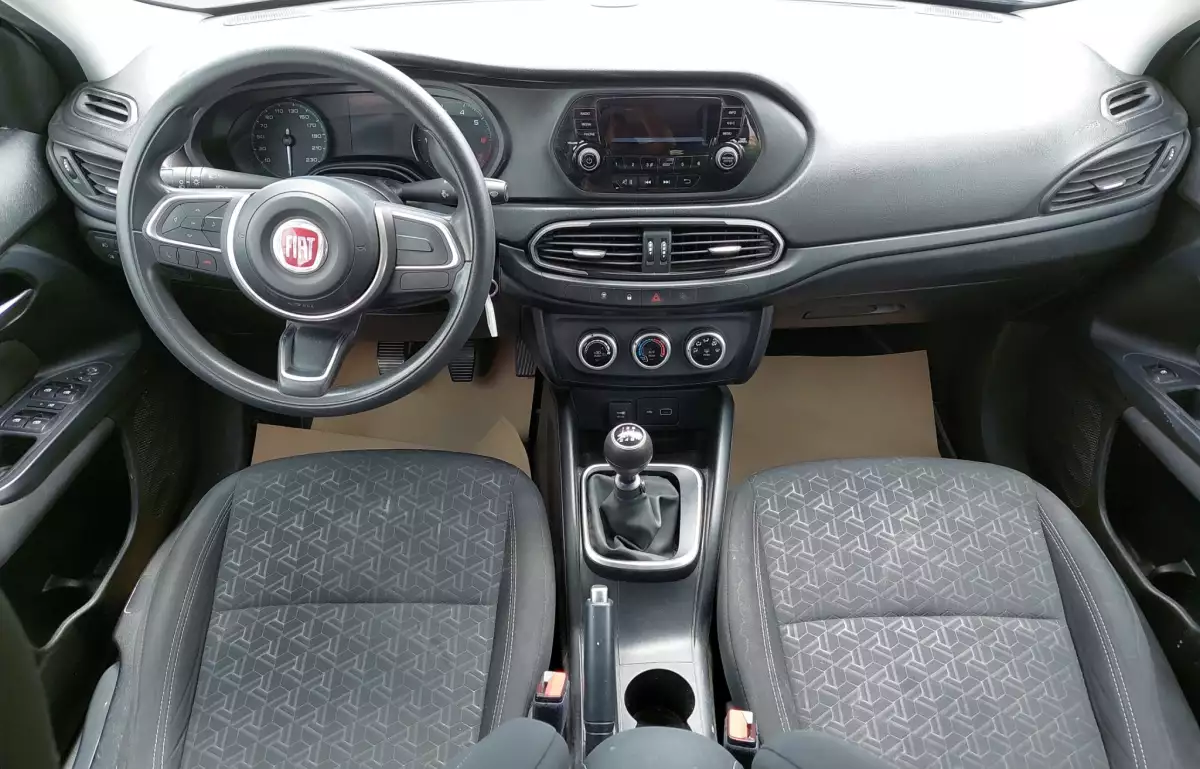 Fiat Egea Cross 1.4 Fire Street 95HP