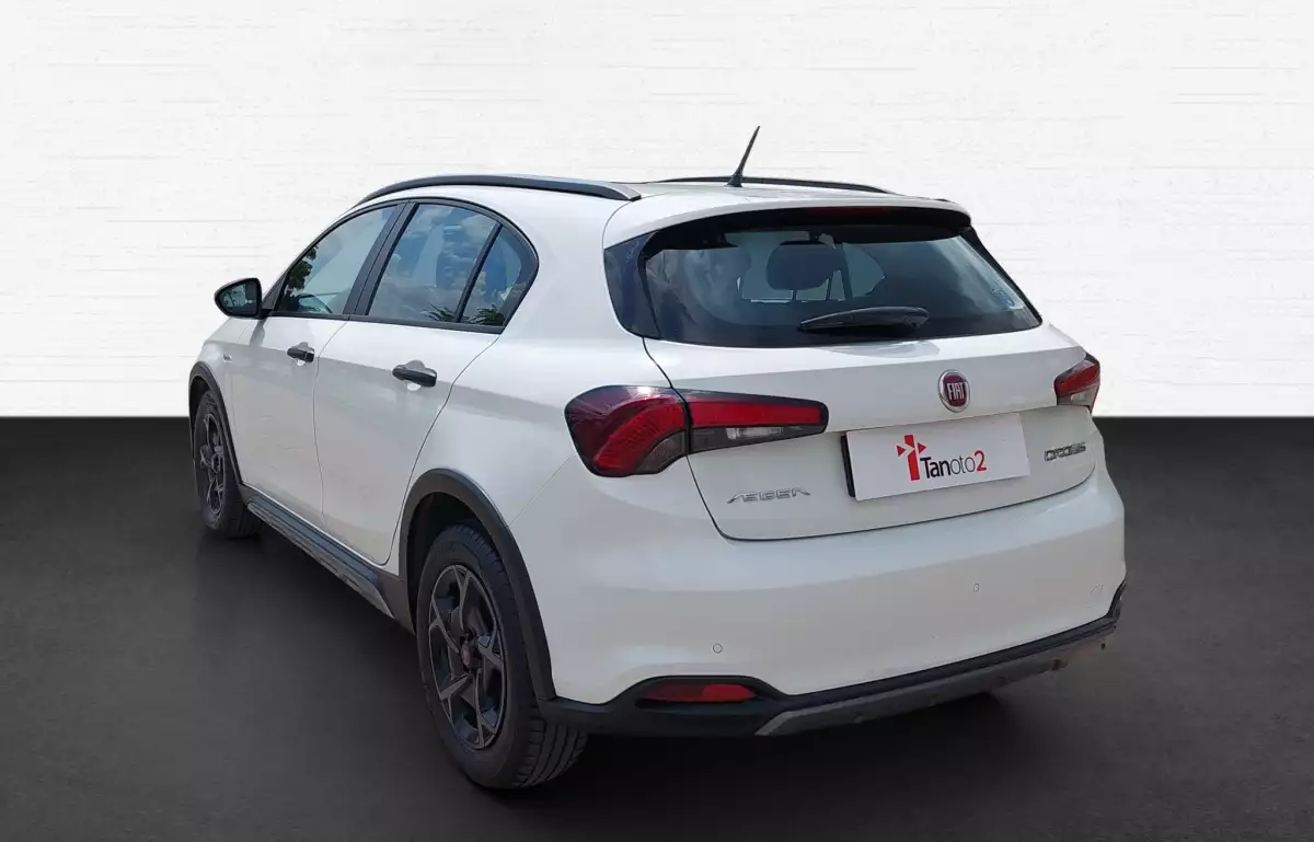 Fiat Egea Cross 1.4 Fire Street 95HP