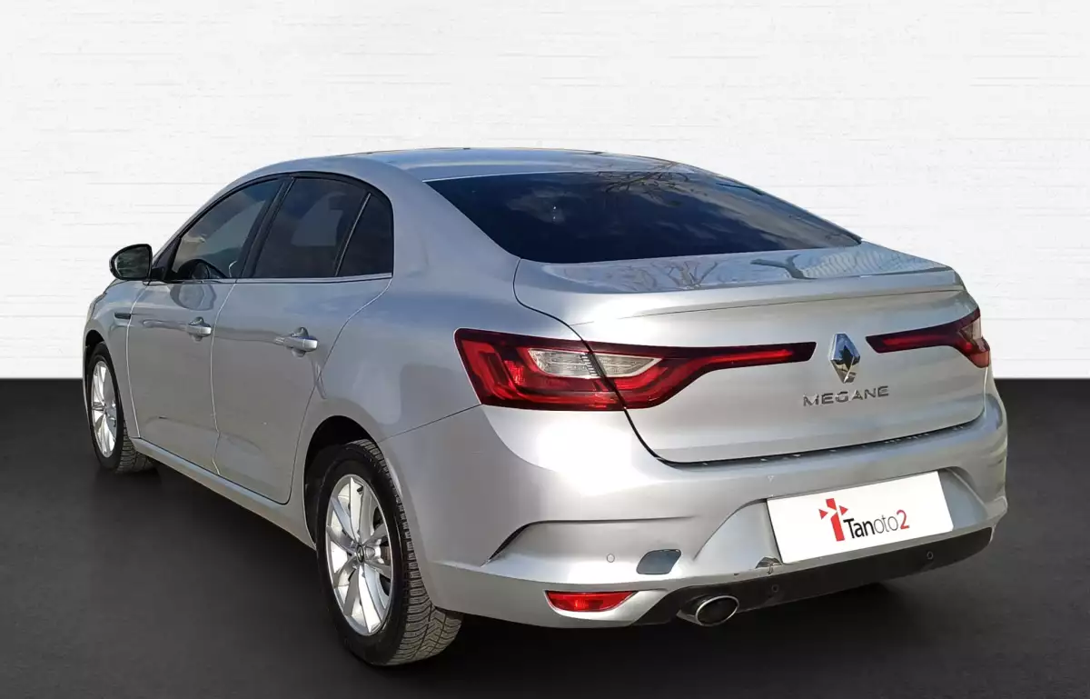 Renault Megane Sedan 1.5 Blue Dci Touch Edc 115HP