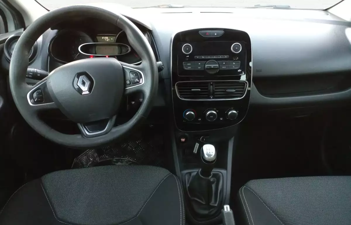 Renault Clio 1.5 Dci Joy 75HP