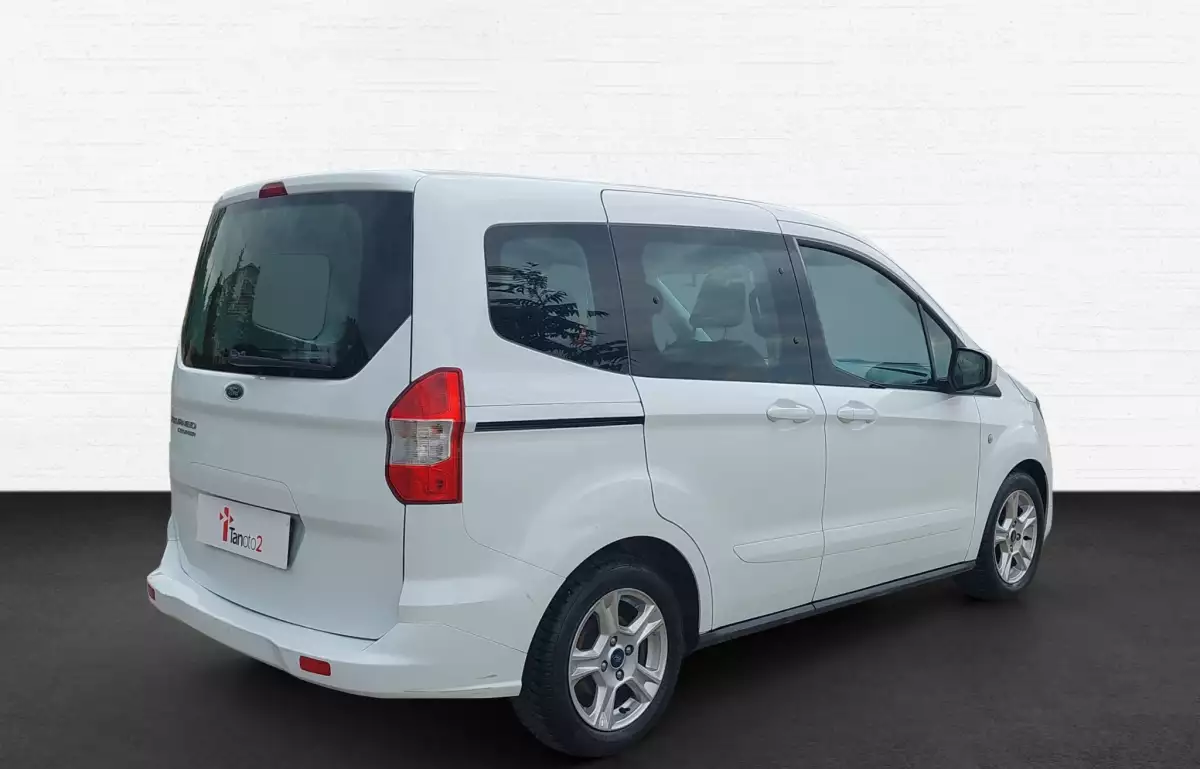 Ford Tourneo Courier 1.5 Tdci Deluxe 100HP