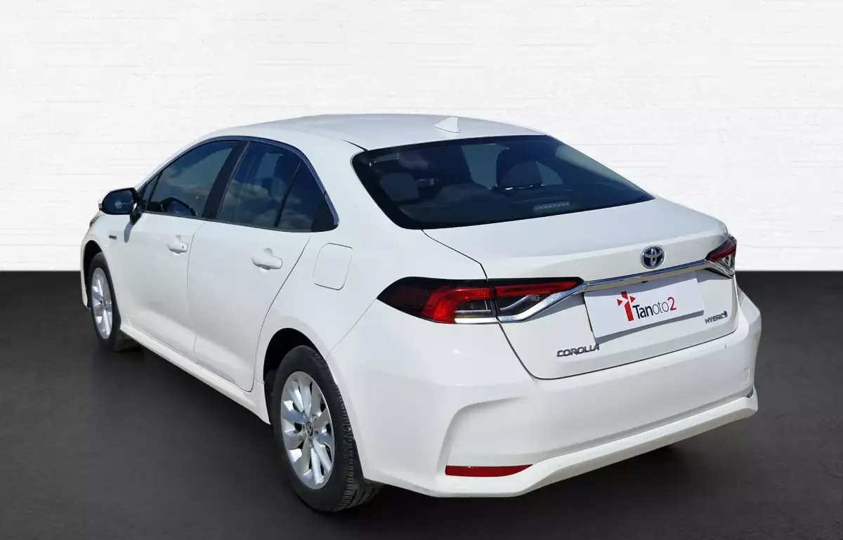 Toyota Corolla 1.8 Hybrid Dream e-CVT 122HP