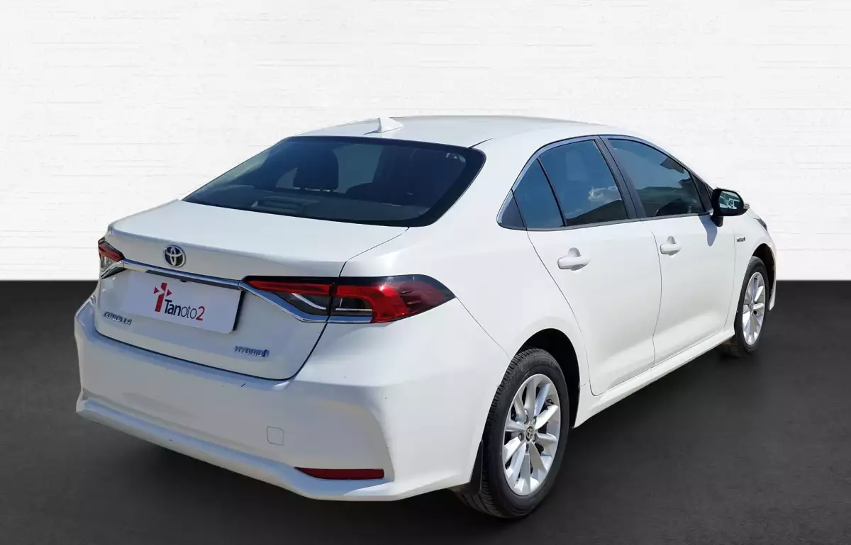 Toyota Corolla 1.8 Hybrid Dream e-CVT 122HP