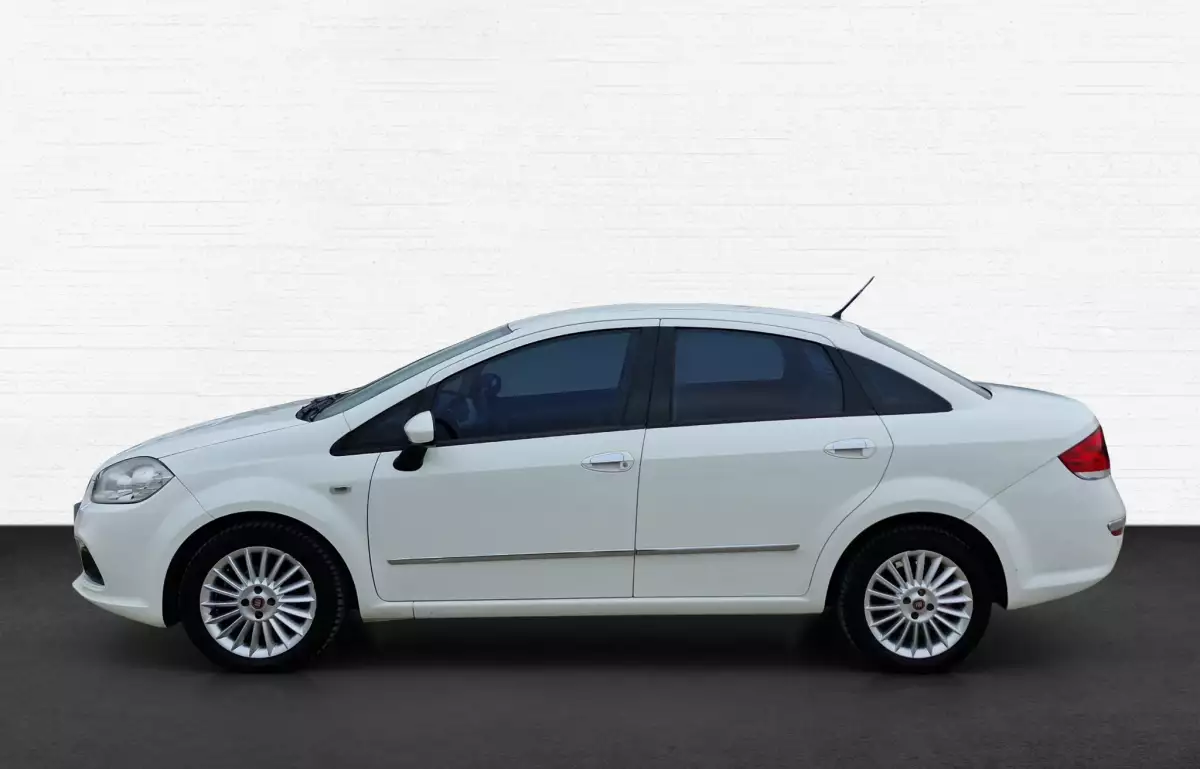 Fiat Linea 1.3 Multijet Lounge Gsr 95HP