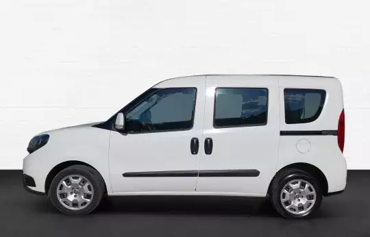 Fiat Doblo Combi 1.3 Multijet Urban 95HP