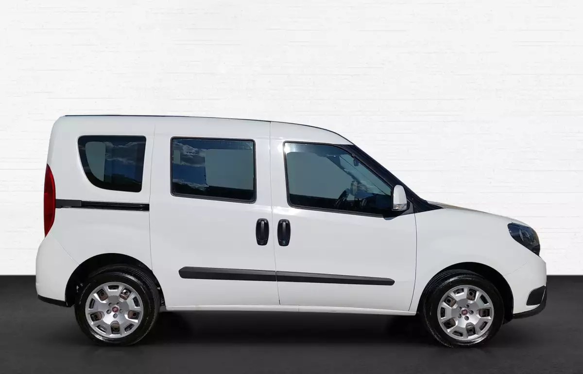 Fiat Doblo Combi 1.3 Multijet Urban 95HP