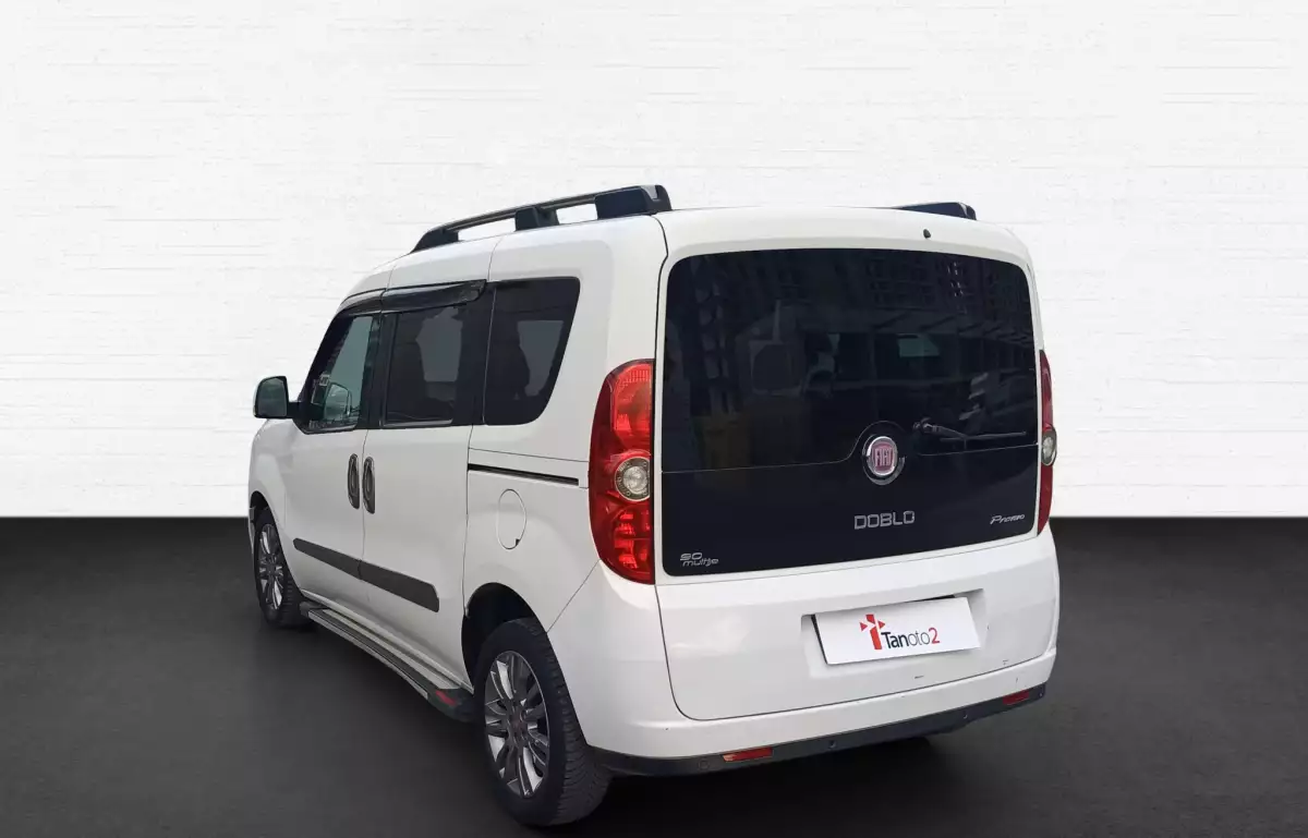 Fiat Doblo Panorama 1.3 Multijet Premio 90HP