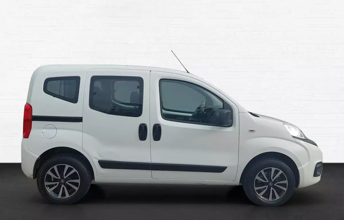 Fiat Fiorino Combi 1.4 Eko Pop 77HP