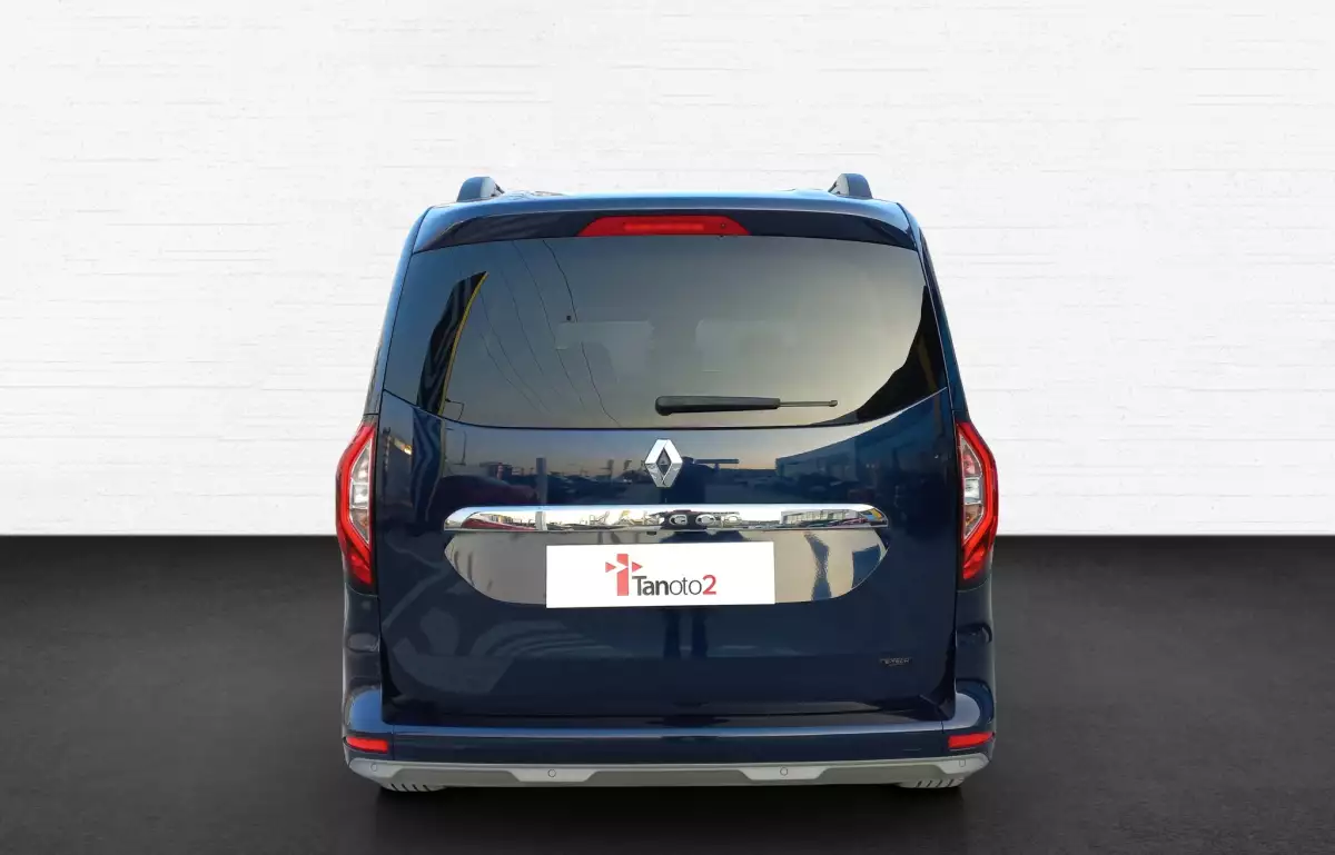 Renault Kangoo E-Tech Iconic 120HP