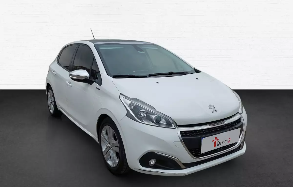 Peugeot 208 1.2 Puretech Start&Stop Signature Eat6 110HP