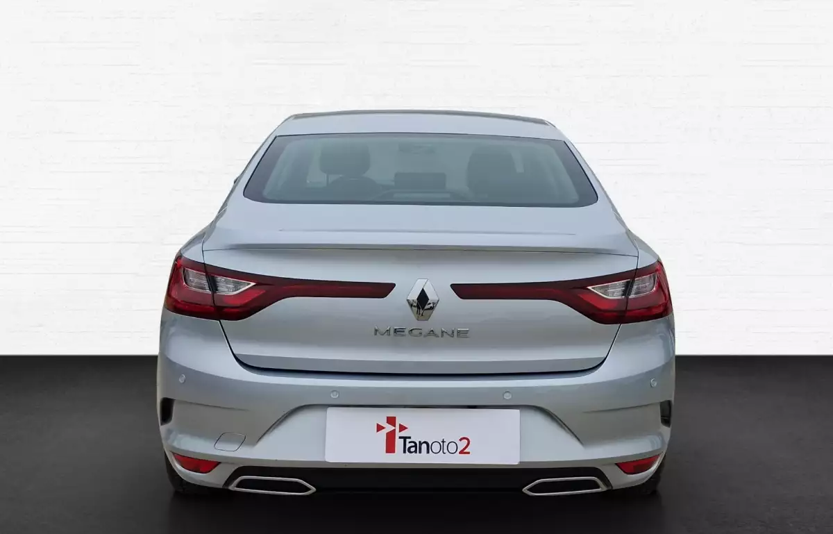 Renault Megane Sedan 1.3 Tce Touch Edc 140HP