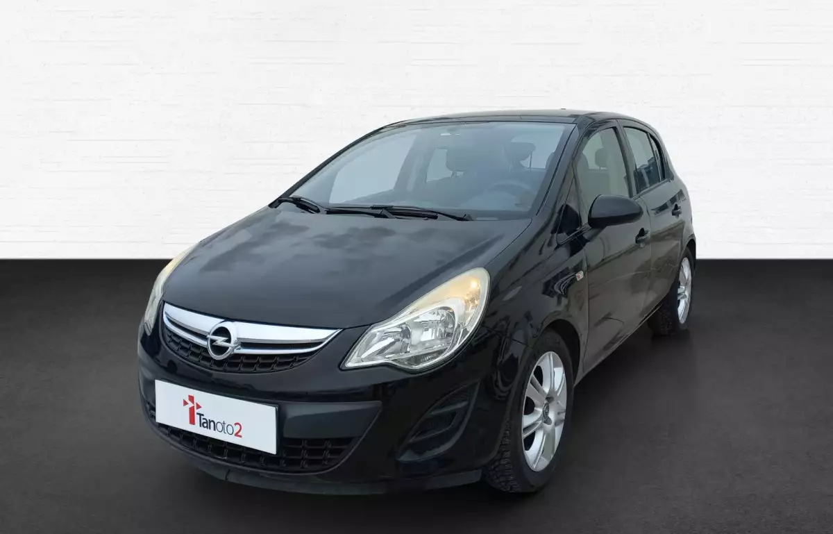 Opel Corsa 1.4i Twinport Essentia 100HP