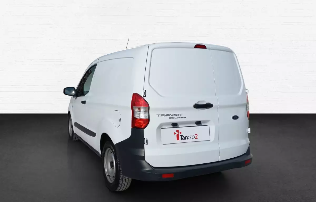 Ford Transit Courier 1.5 Tdci Trend Kısa 75HP