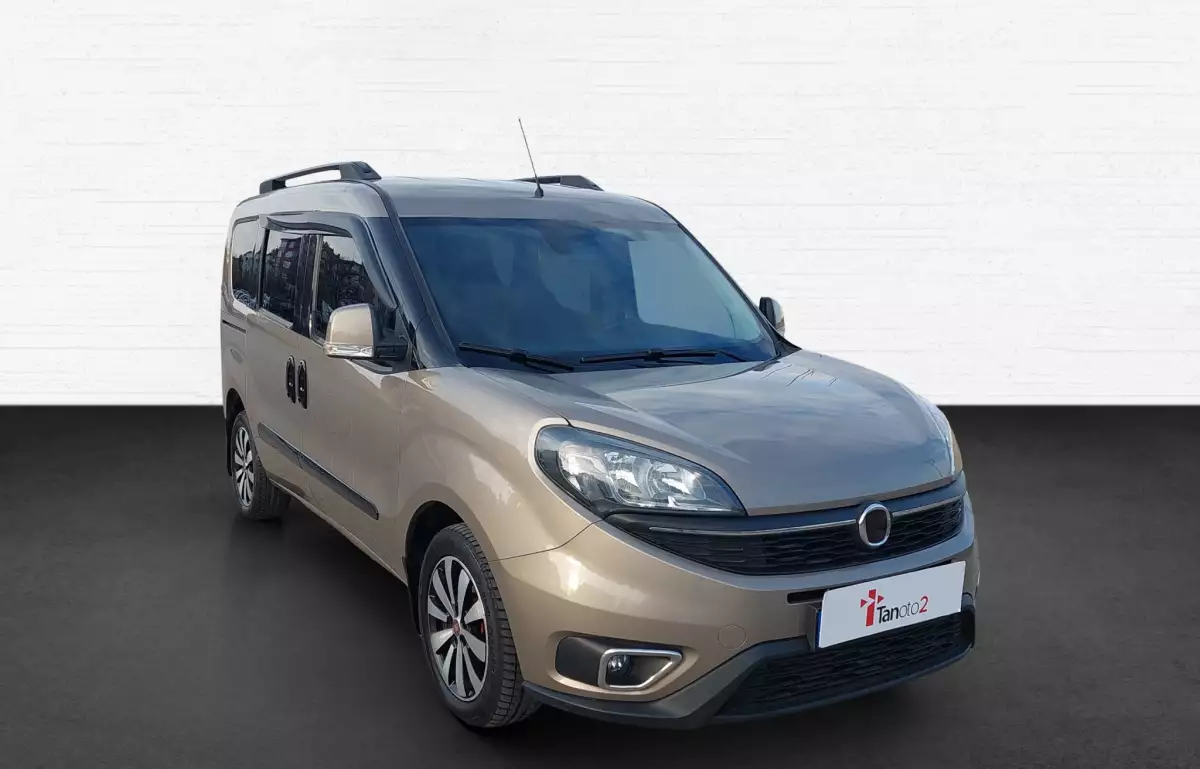 Fiat Doblo Combi 1.6 Multijet Premio Plus 7 İnç Multimedya 120HP