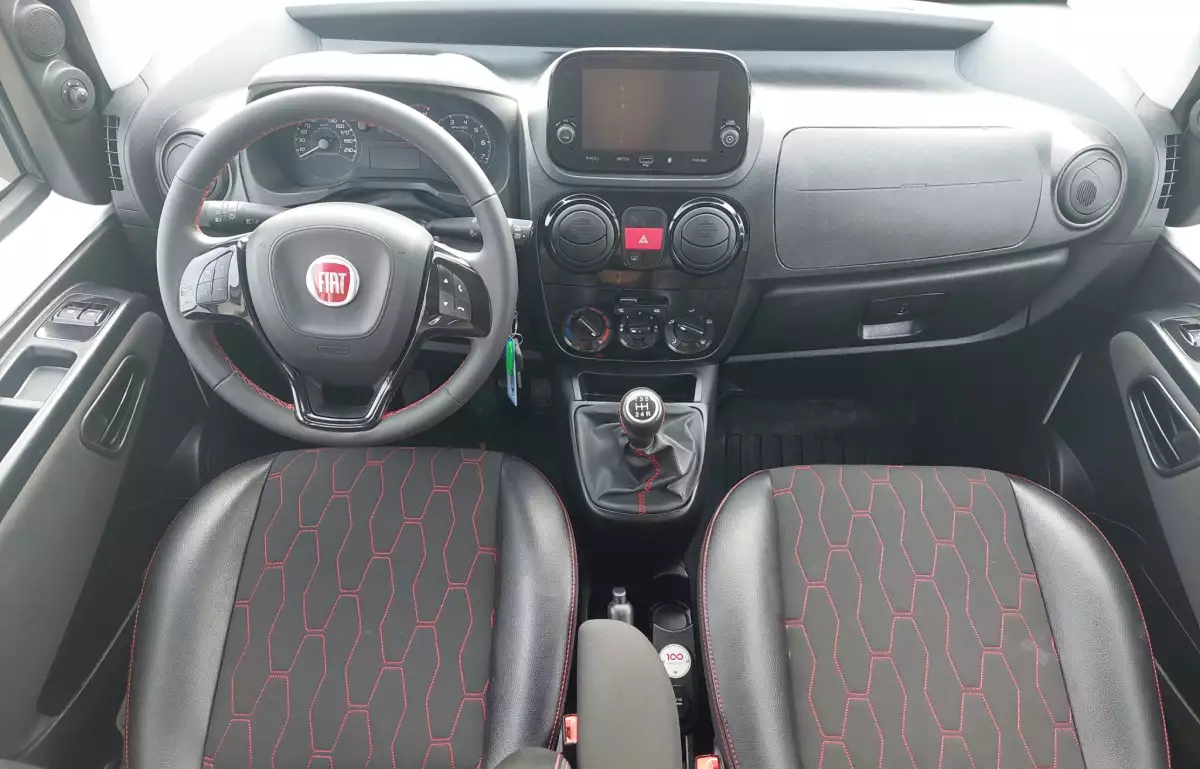 Fiat Fiorino Combi 1.3 Multijet 100. Yıl Özel Serisi E6DF 95HP