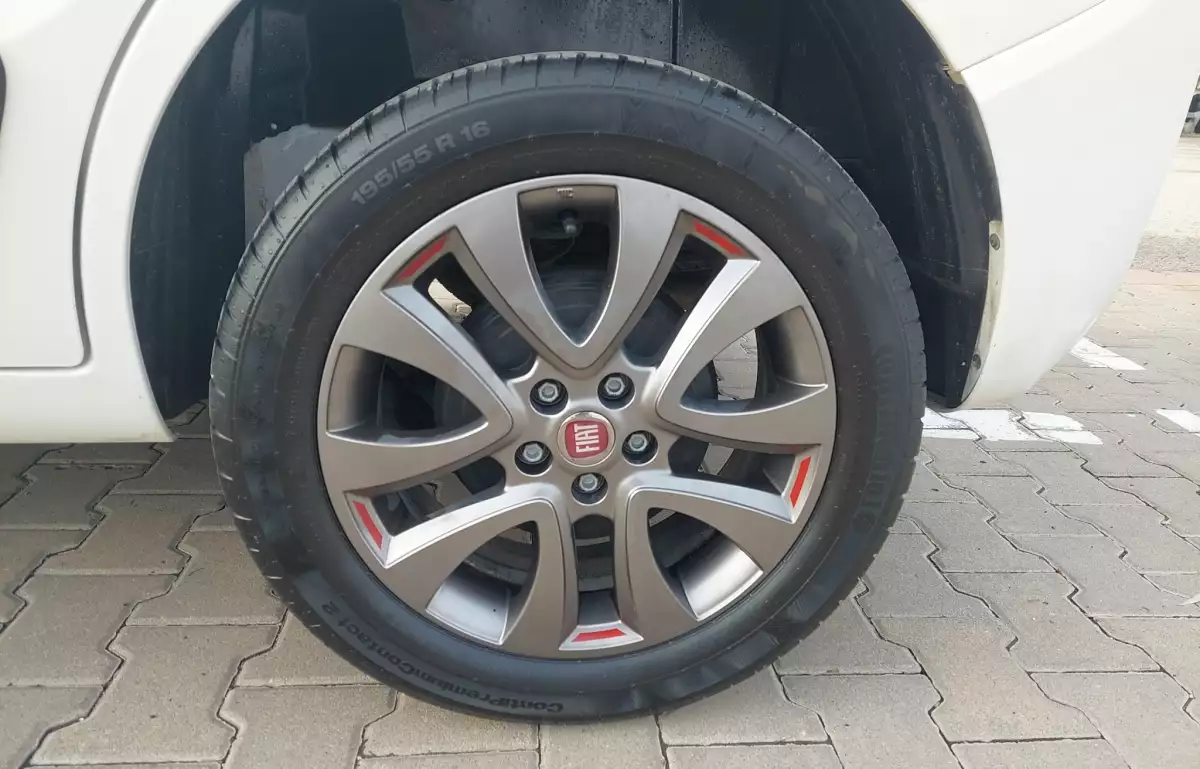 Fiat Fiorino Combi 1.3 Multijet 100. Yıl Özel Serisi E6DF 95HP