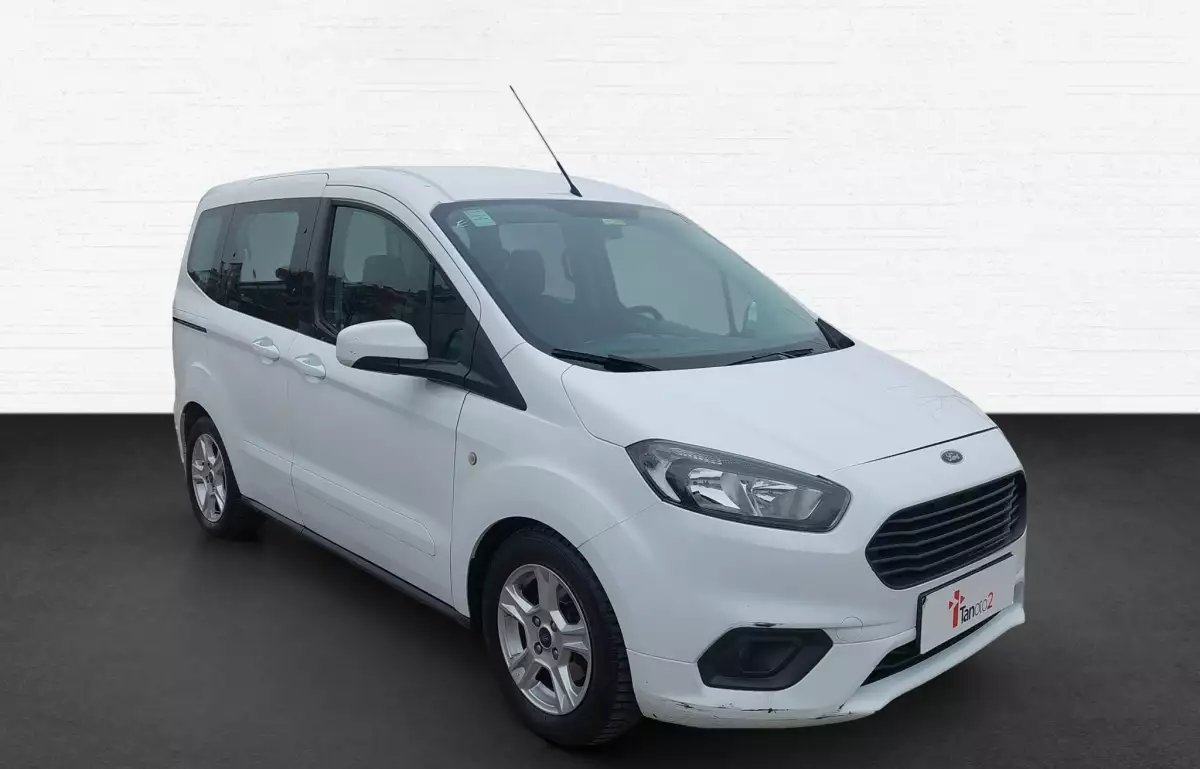 Ford Tourneo Courier 1.5 Tdci Deluxe 100HP