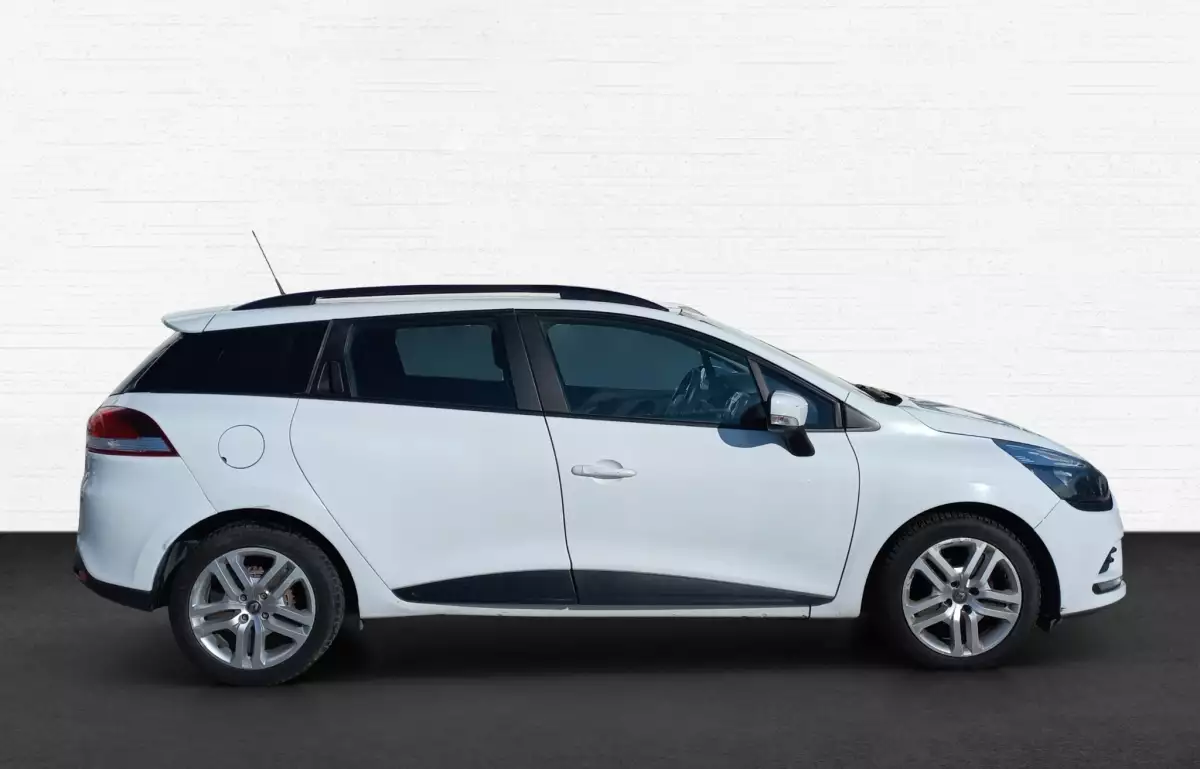 Renault Clio Sport Tourer 1.5 Dci Joy 75HP