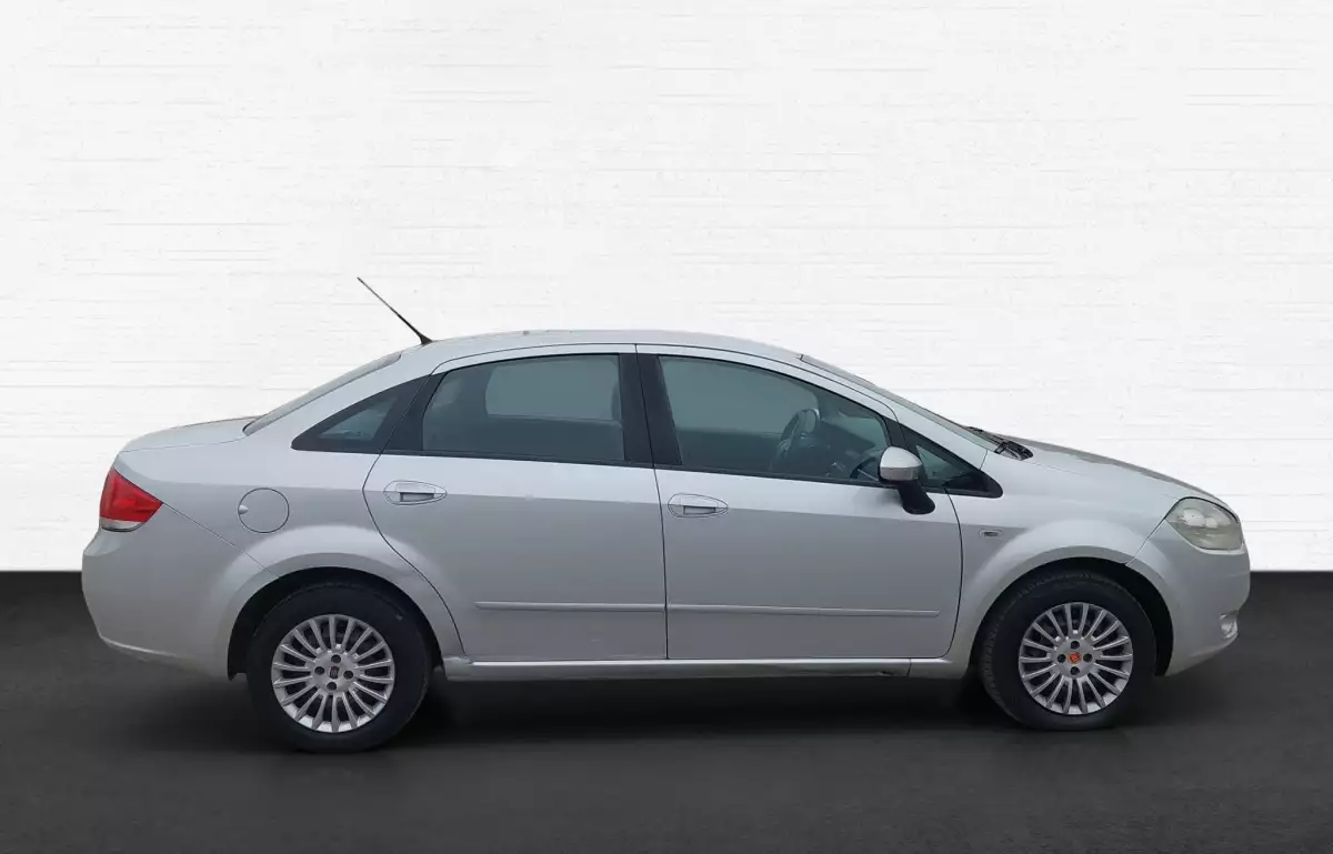 Fiat Linea 1.3 Multijet Active Plus 90HP