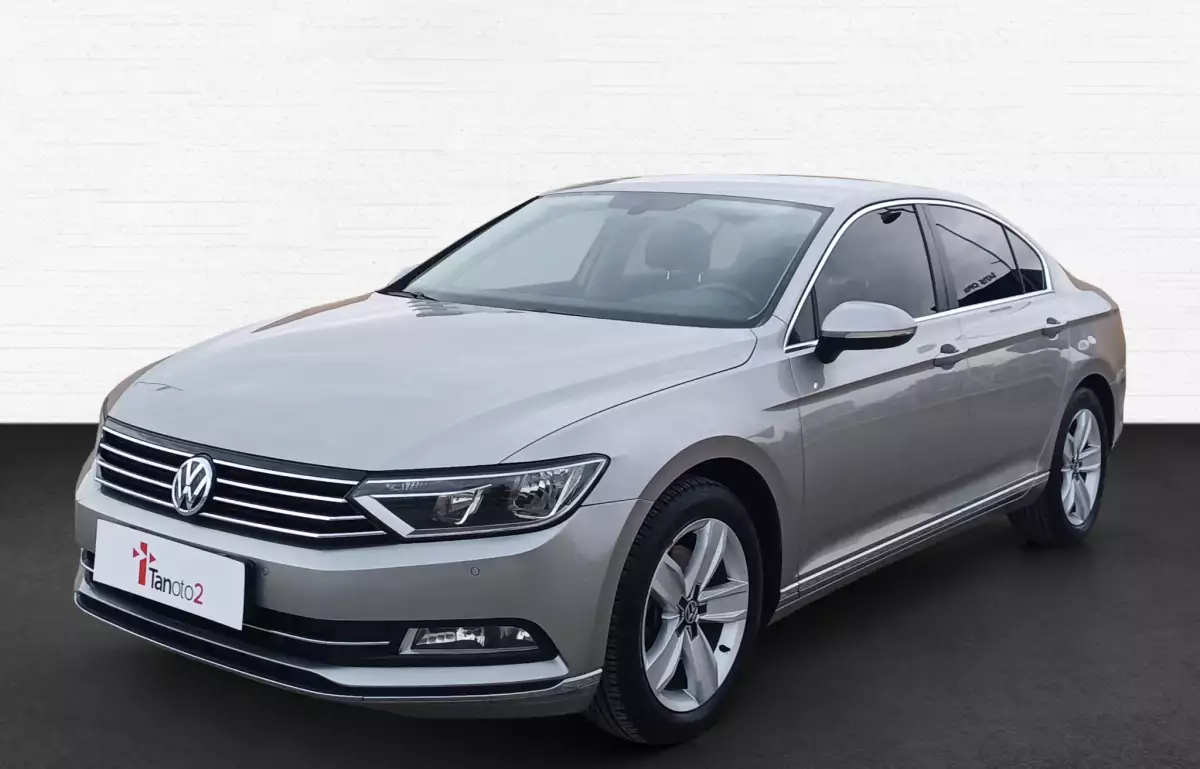 Volkswagen Passat 1.6 Tdi Bmt Comfortline 120HP