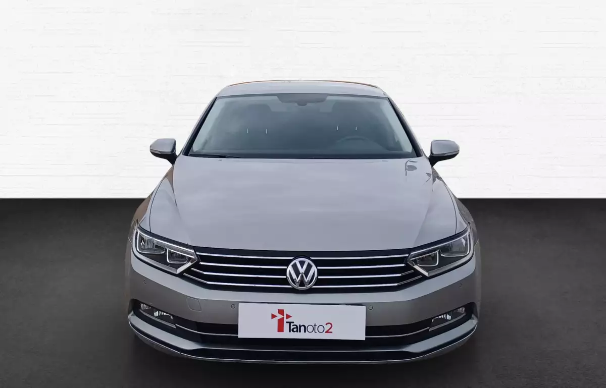 Volkswagen Passat 1.6 Tdi Bmt Comfortline 120HP