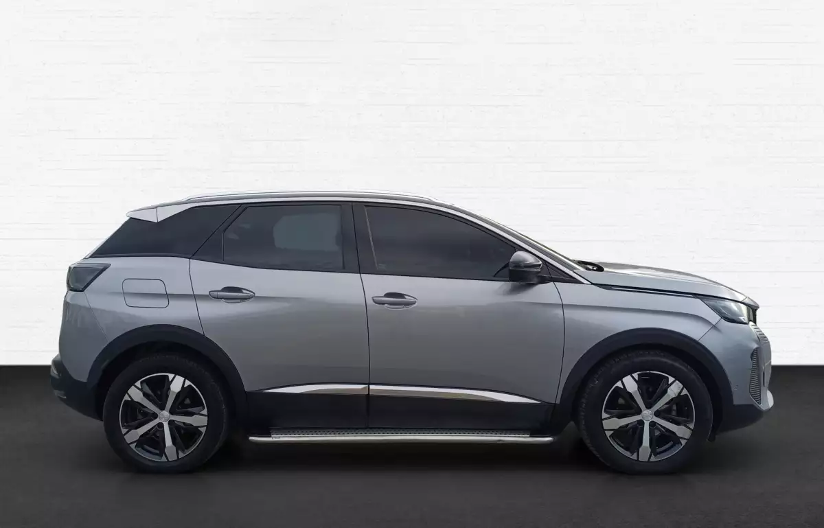 Peugeot 3008 1.5 Bluehdi Allure Eat8 130HP