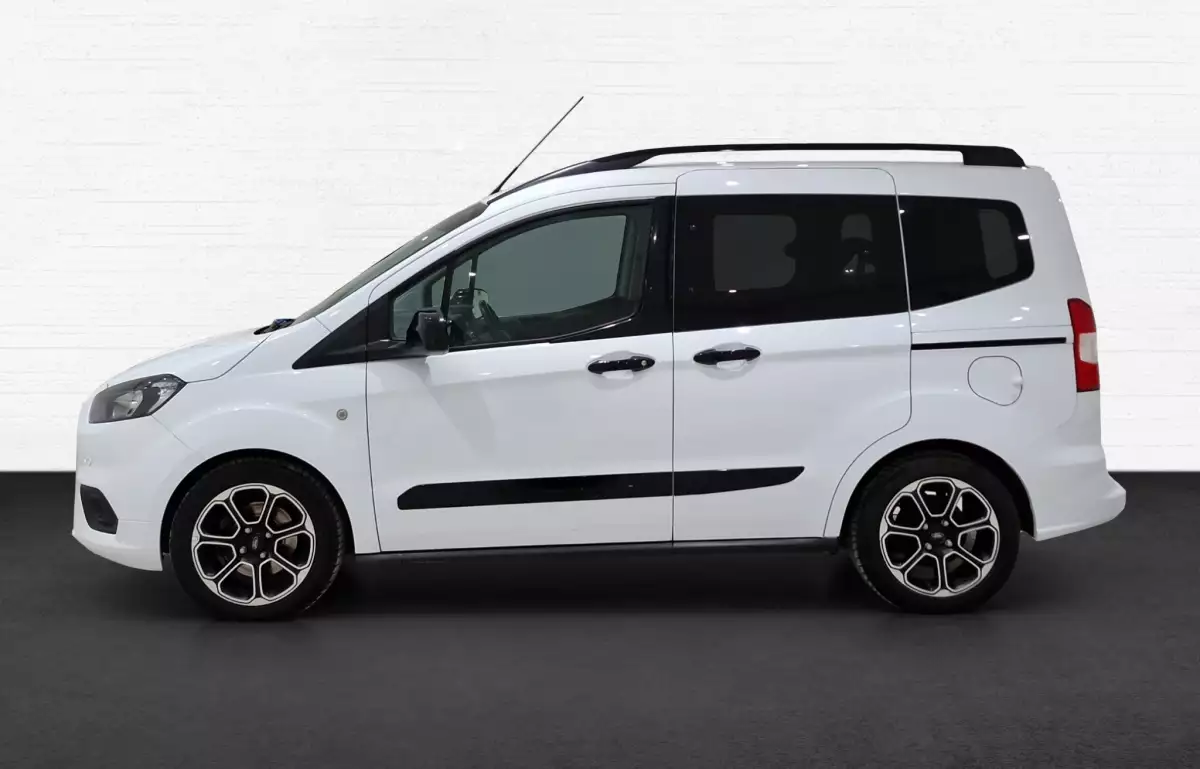 Ford Tourneo Courier 1.0 Ecoboost Titanium Plus 100HP