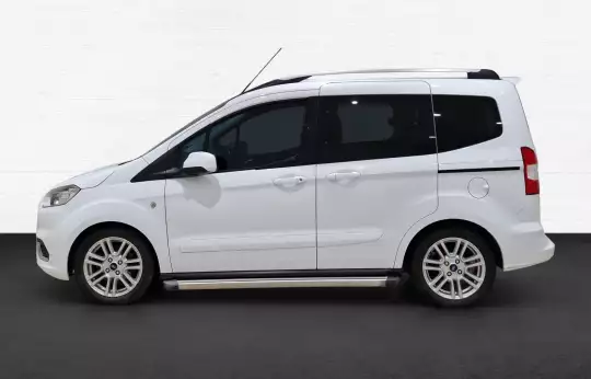 Ford Tourneo Courier 1.5 Tdci Titanium 100HP