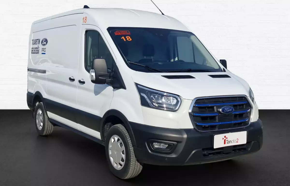 Ford Transit 350M (9.5 M3) 198kW Deluxe 269HP