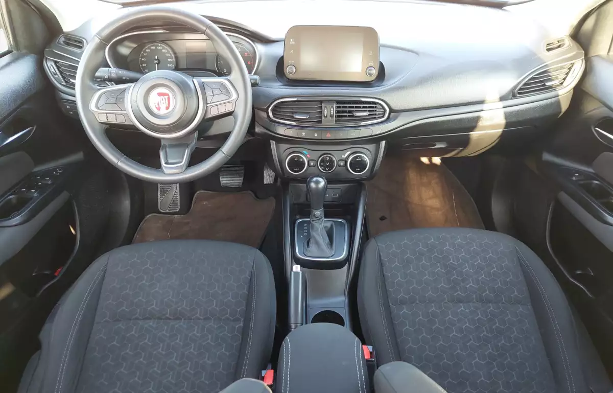 Fiat Egea Cross 1.6 Multijet Street Plus Dct 130HP