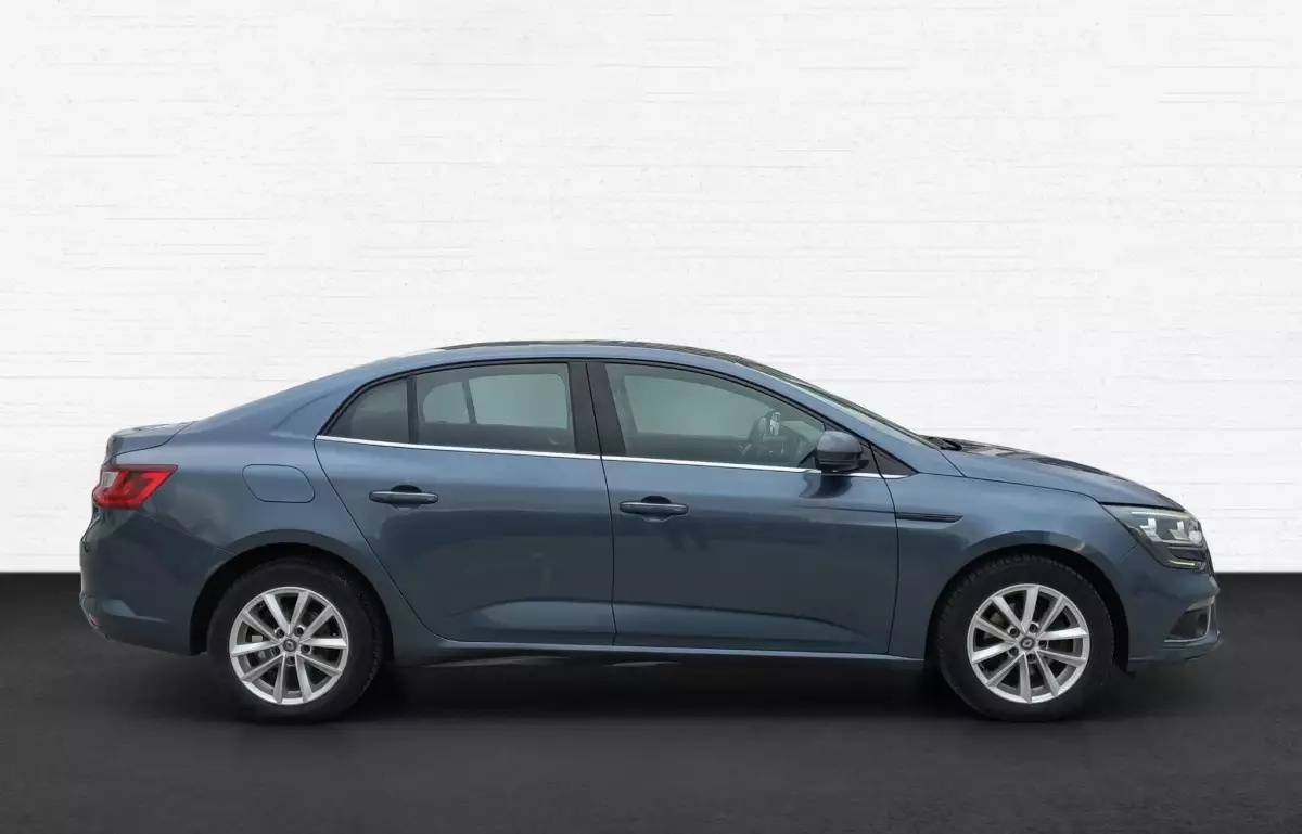 Renault Megane Sedan 1.5 Blue Dci Touch Edc 115HP