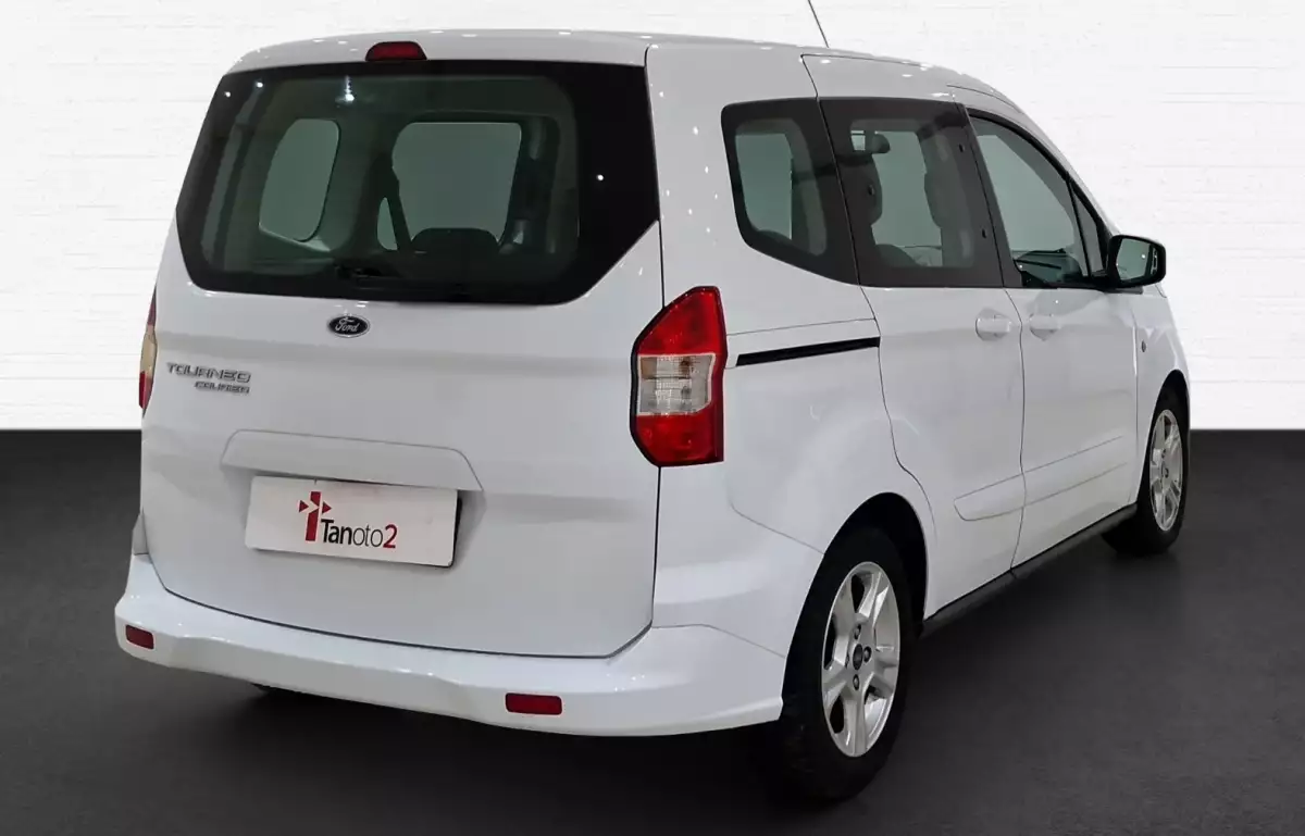 Ford Tourneo Courier 1.5 Tdci Deluxe 100HP