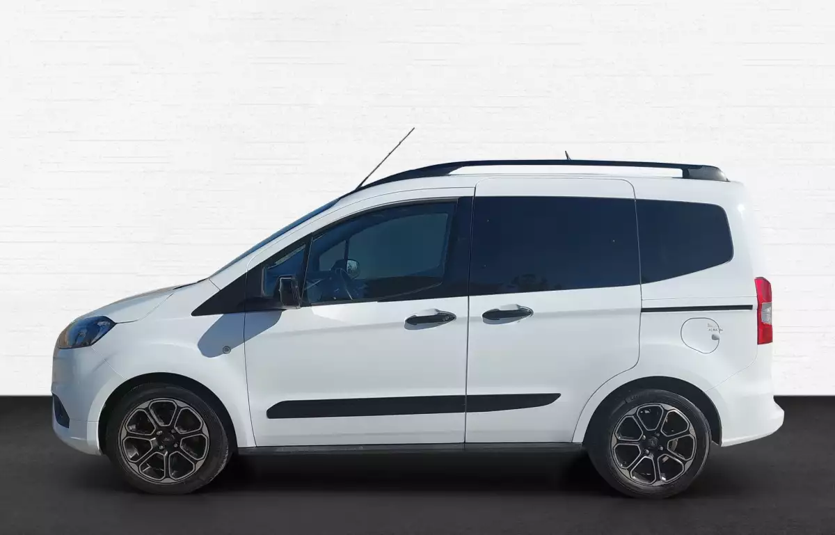 Ford Tourneo Courier 1.0 Ecoboost Titanium Plus 100HP