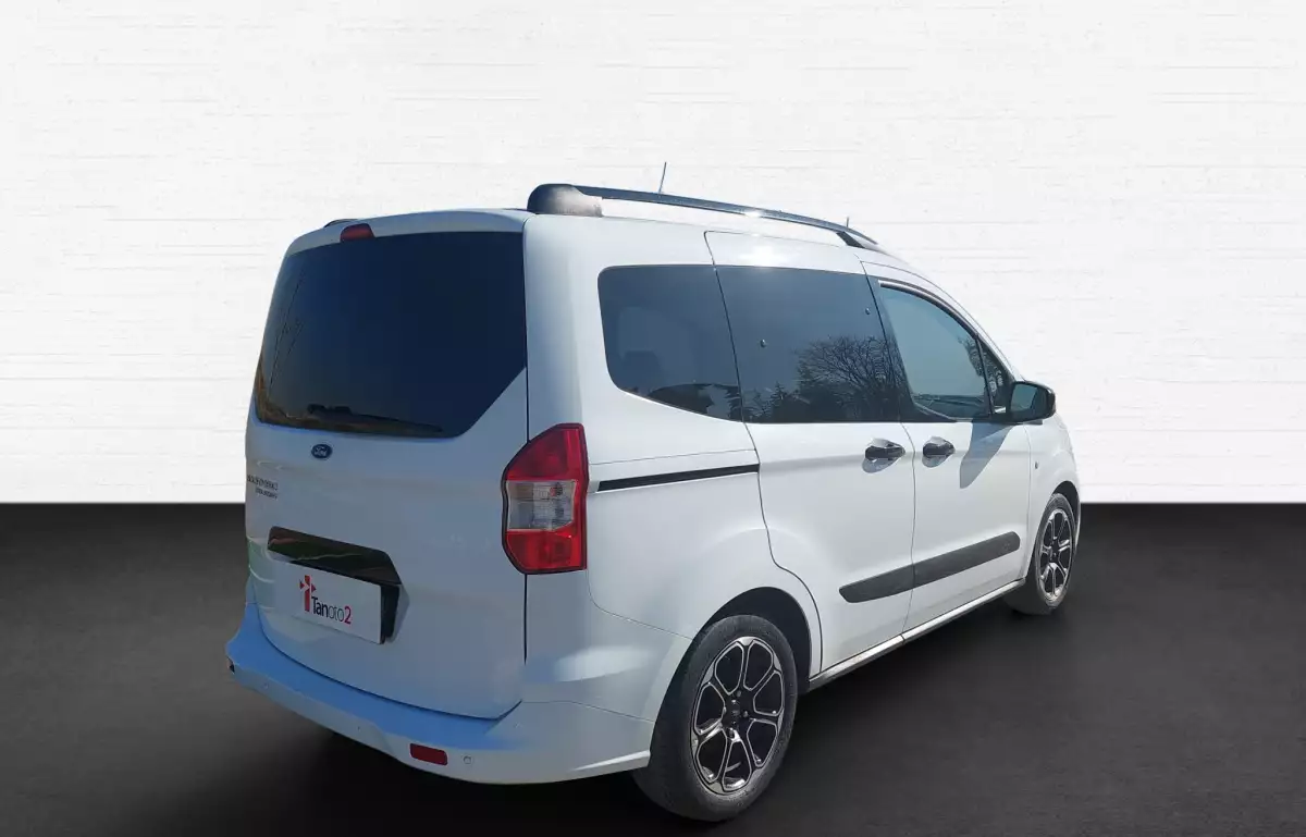 Ford Tourneo Courier 1.0 Ecoboost Titanium Plus 100HP