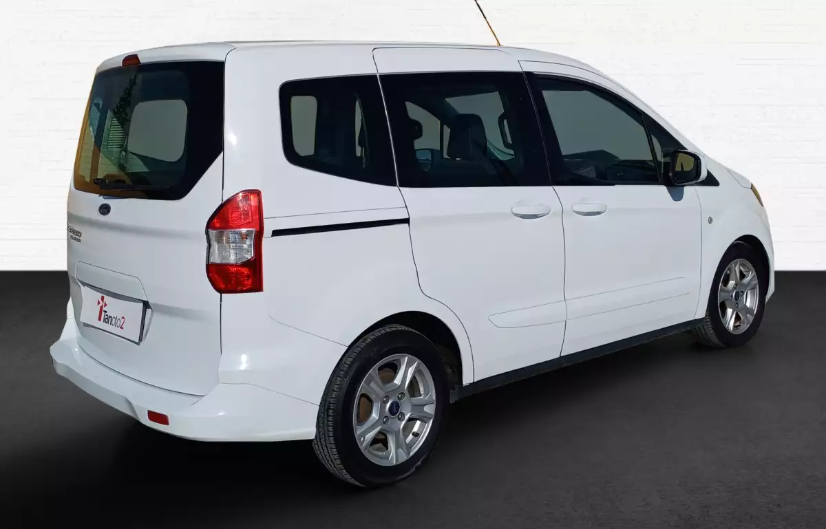 Ford Tourneo Courier 1.5 Tdci Deluxe 100HP