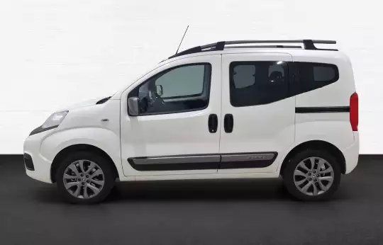 Fiat Fiorino Combi 1.4 Eko Premio 77HP