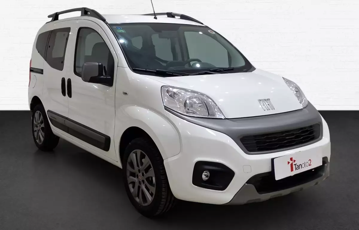 Fiat Fiorino Combi 1.4 Eko Premio 77HP