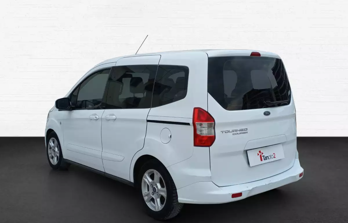 Ford Tourneo Courier 1.5 Tdci Delux 75HP