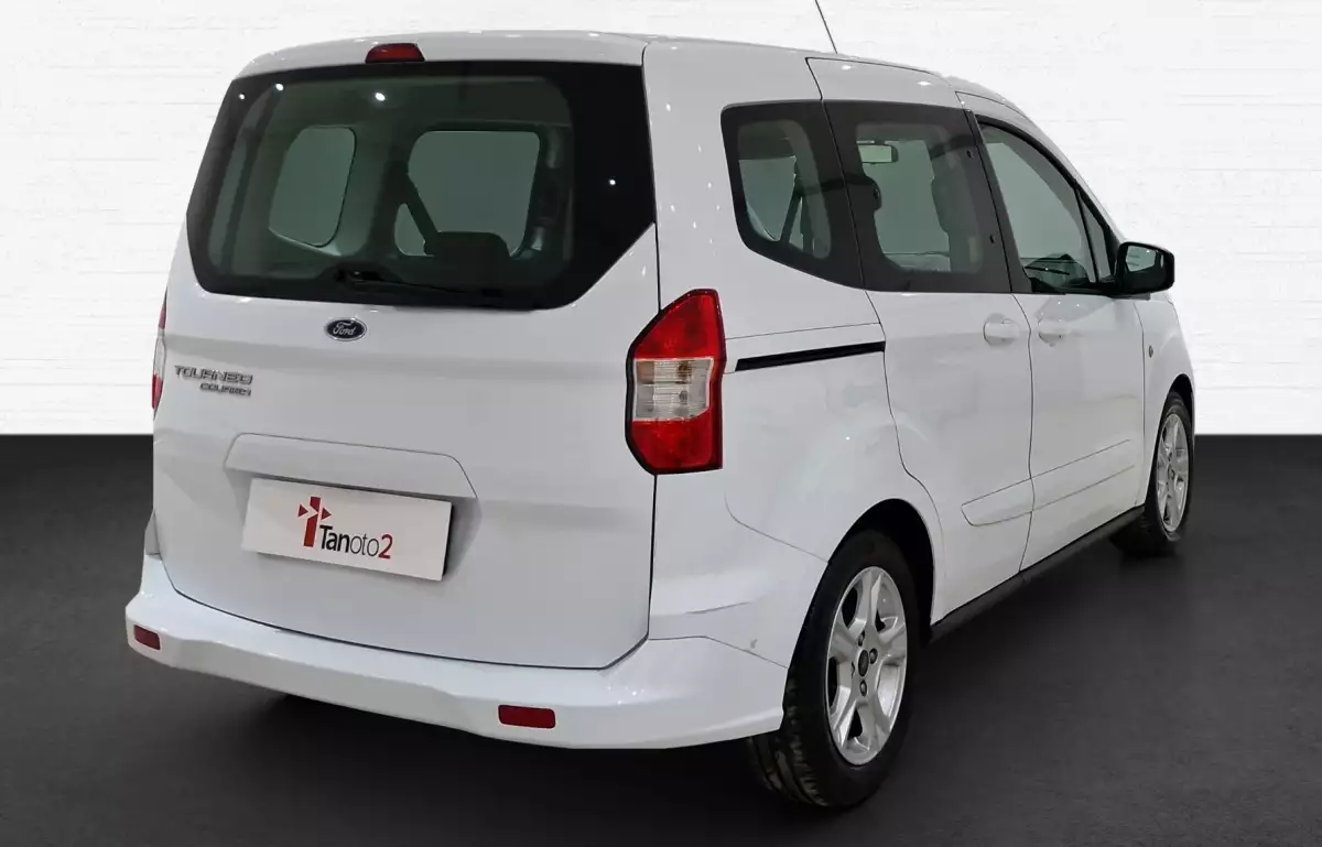 Ford Tourneo Courier 1.5 Tdci Deluxe 100HP