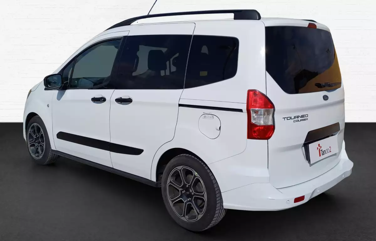 Ford Tourneo Courier 1.0 Ecoboost Titanium Plus 100HP