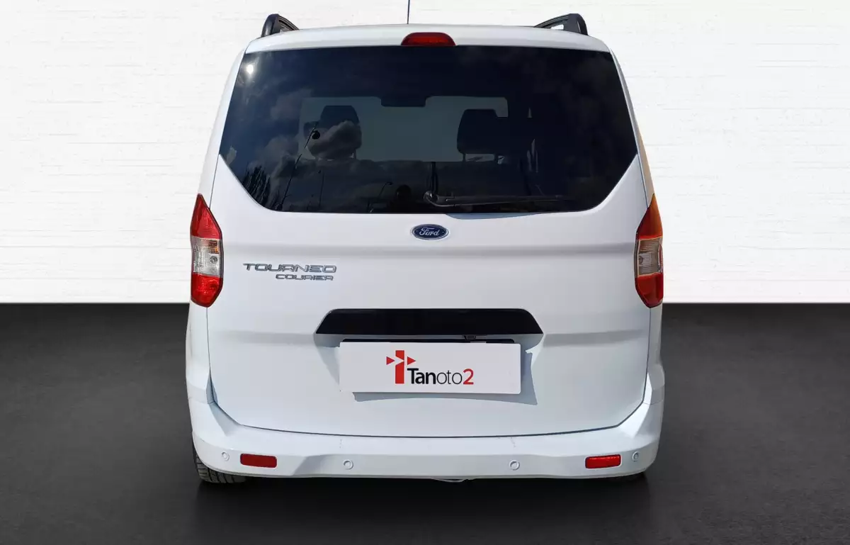 Ford Tourneo Courier 1.0 Ecoboost Titanium Plus 100HP