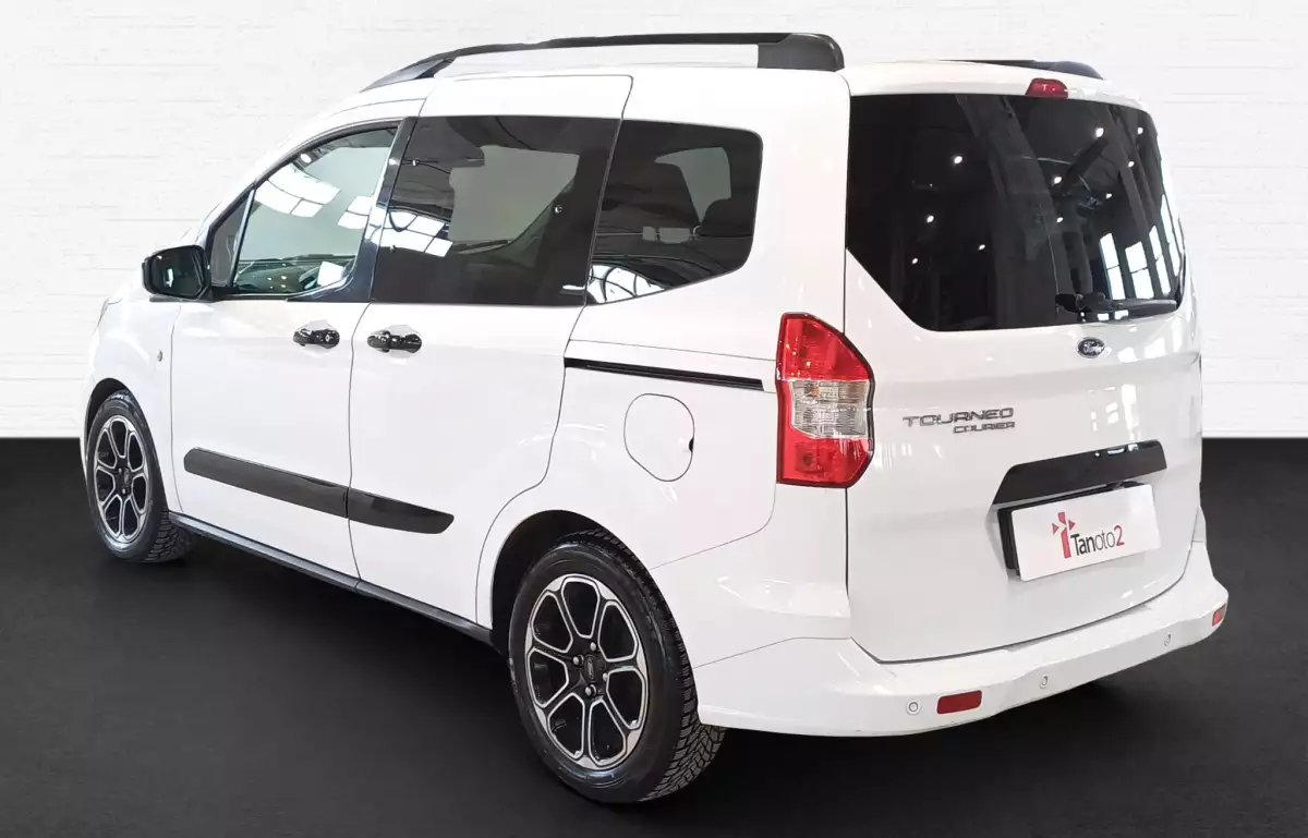 Ford Tourneo Courier 1.0 Ecoboost Titanium Plus 100HP