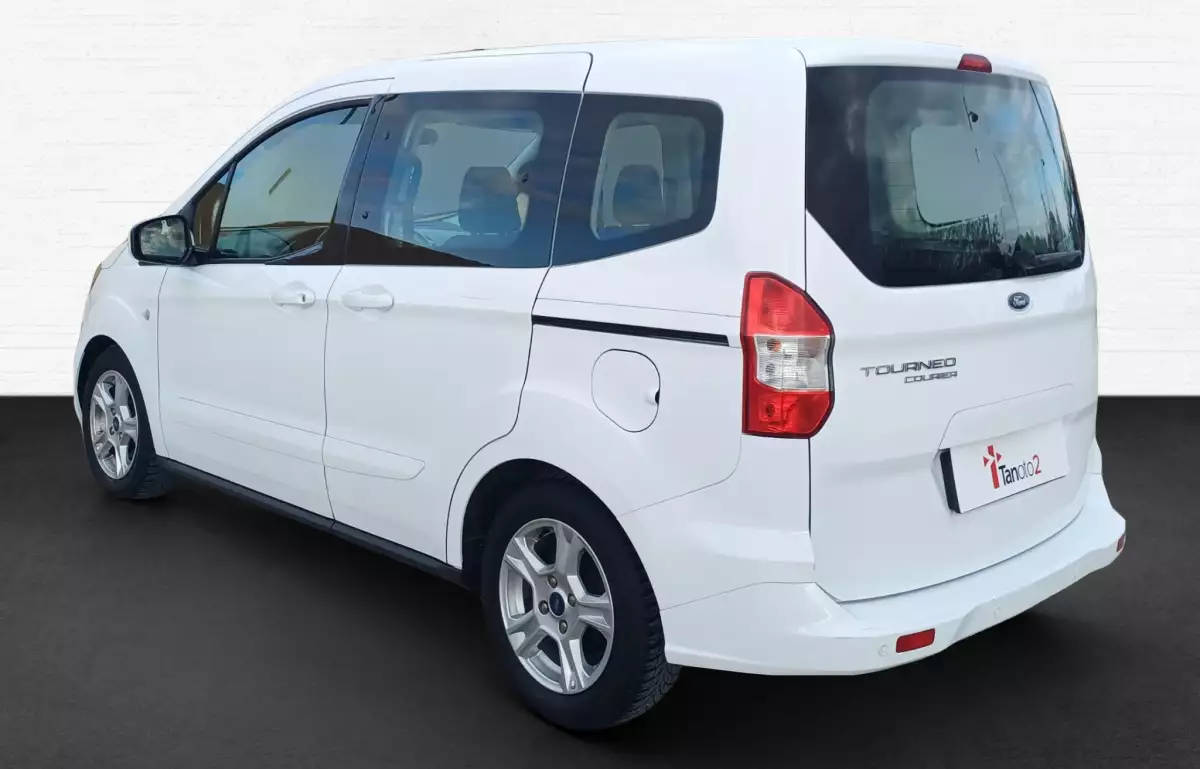 Ford Tourneo Courier 1.5 Tdci Deluxe 100HP